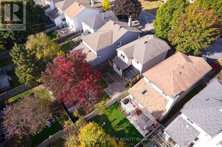 29130755/32-acklam-terrace/morgans-grantsouth-march/ottawa/ontario/K2K2H5_31