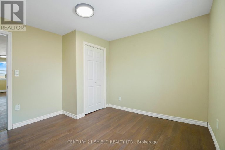 29158805/21927-main-street/north-glengarry-lochiel-twp/north-glengarry/ontario/K0B1H0_43