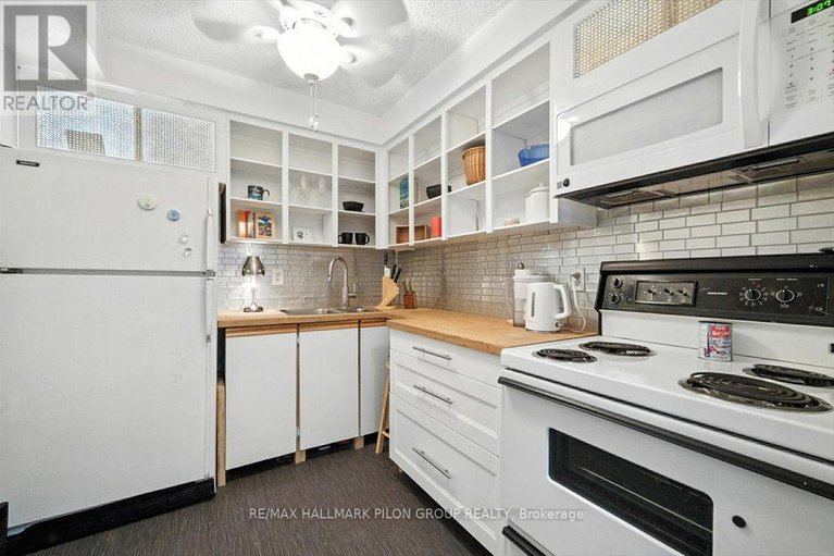 28745309/1503-505-st-laurent-boulevard/viscount-alexander-park/ottawa/ontario/K1K3X4_3