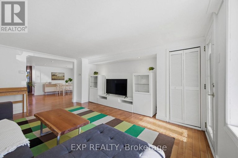 29640321/203-carruthers-avenue/hintonburg/ottawa/ontario/K1Y1N6_10