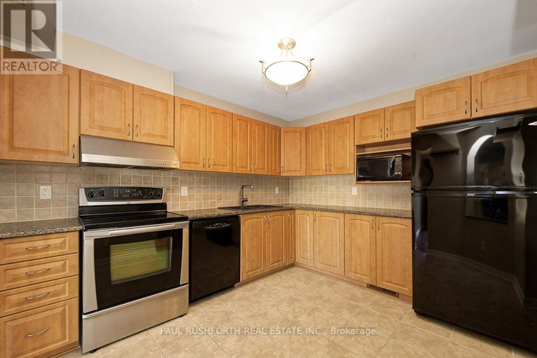29002640/131-montmorency-way/avalon-east/ottawa/ontario/K4A0J2_9