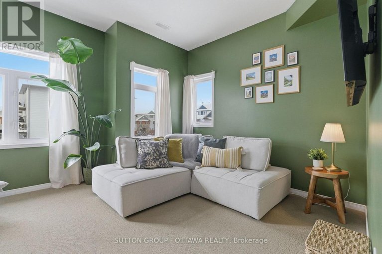 29328129/249-fir-lane/kemptville/north-grenville/ontario/K0G1J0_13