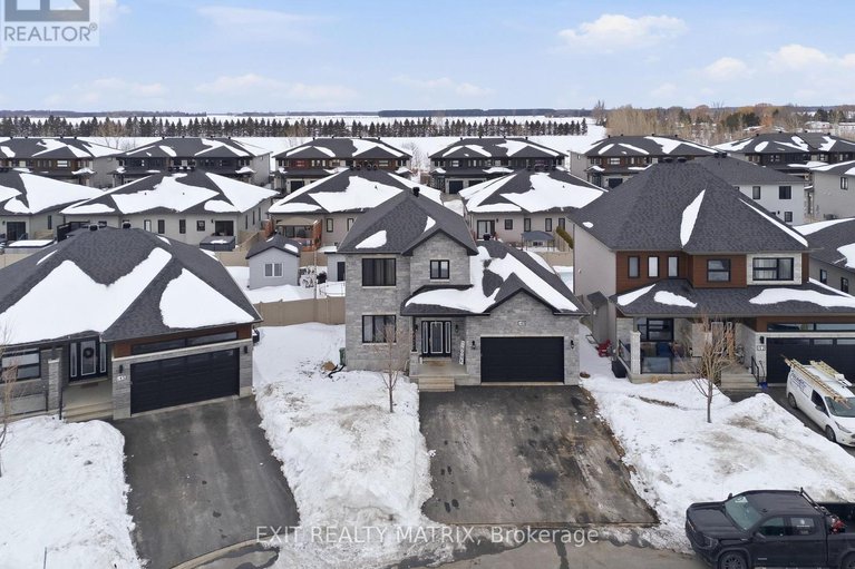 29394255/149-lyon-street/embrun/russell/ontario/K0A1W0_31