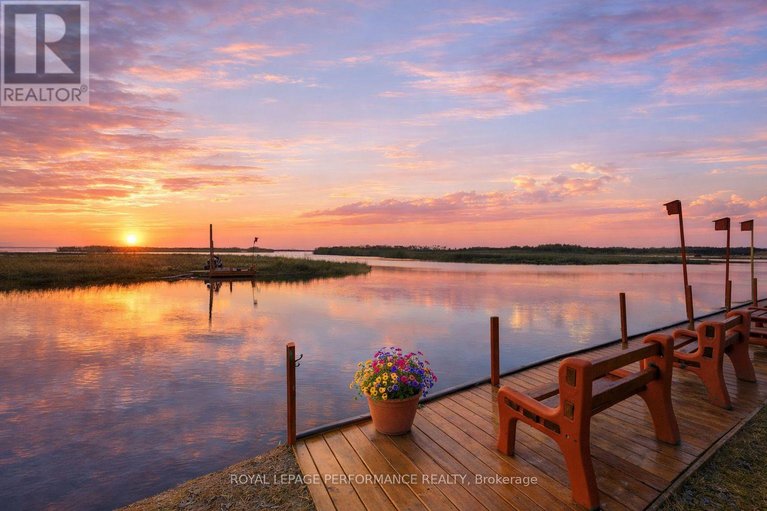 29528770/6588-tree-haven-road/south-glengarry-charlottenburgh-twp/south-glengarry/ontario/K0C2E0_45