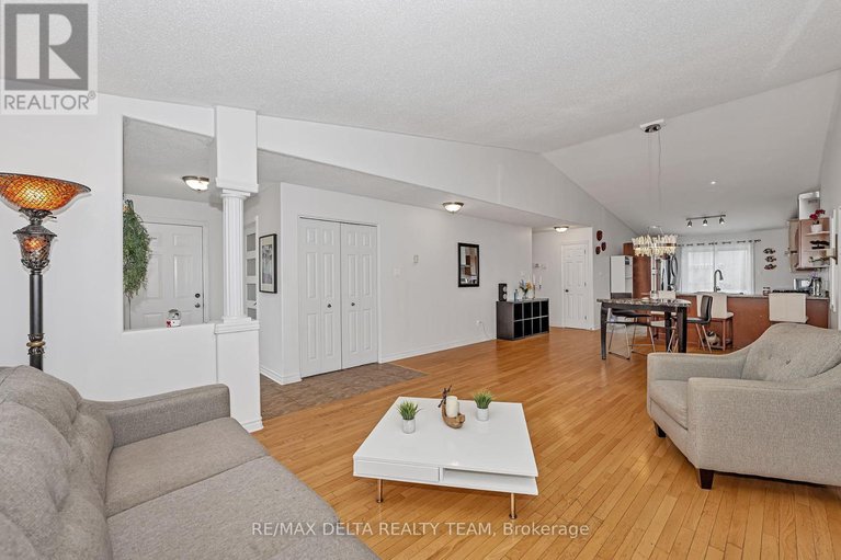 28595130/400-centenaire-street/embrun/russell/ontario/K0A1W0_10
