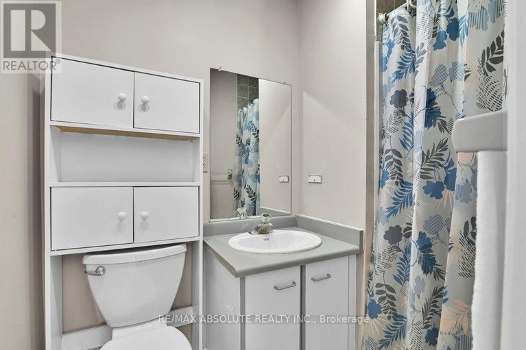 29665092/535-gascon-street/village-of-russell/russell/ontario/K4R1C6_21