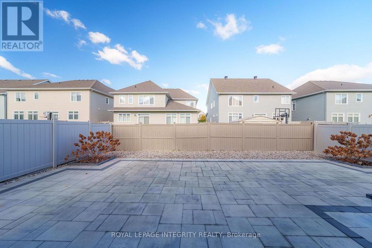 29656466/568-egret-way/half-moon-bay/ottawa/ontario/K2C3H2_42