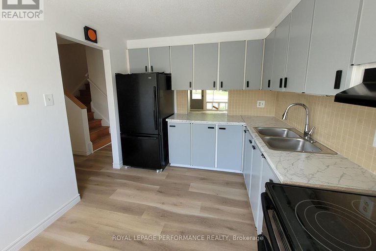 28796939/903j-elmsmere-road/beacon-hill-south/ottawa/ontario/K1J8G4_6