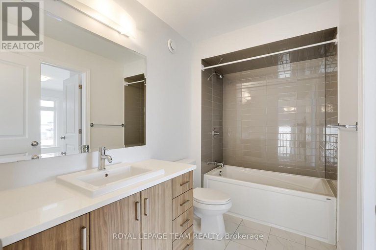 29464154/840-clapham-terrace/stittsville-south/ottawa/ontario/K2S2N8_42
