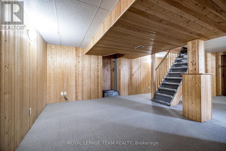 28894849/294-dumbrille-street/kemptville/north-grenville/ontario/K0G1J0_50