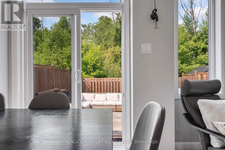 29052696/220-geyser-place/hearts-desire/ottawa/ontario/K2J6P1_40