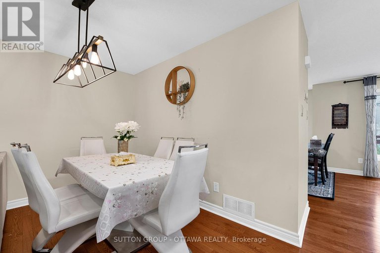28497837/354-haileybury-street/strandherd/ottawa/ontario/K2J0N5_7