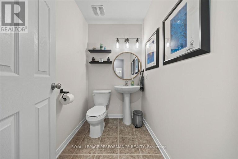 29463572/232-shanly-private/stonebridge/ottawa/ontario/K2J5X6_20