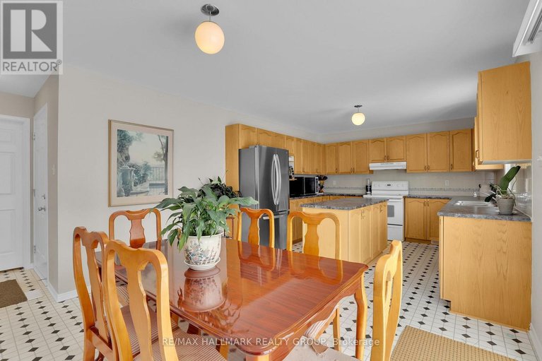 29537108/634-aquaview-drive/avalon-east/ottawa/ontario/K4A4W2_12