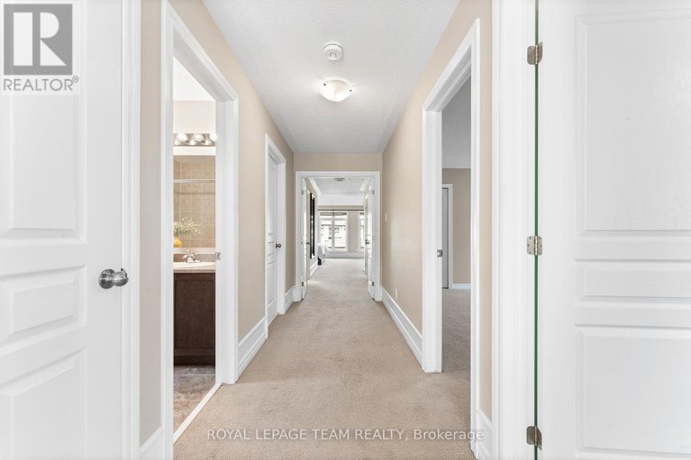 28387113/316-sugar-pine-crescent/bridlewood/ottawa/ontario/K2M0B1_29