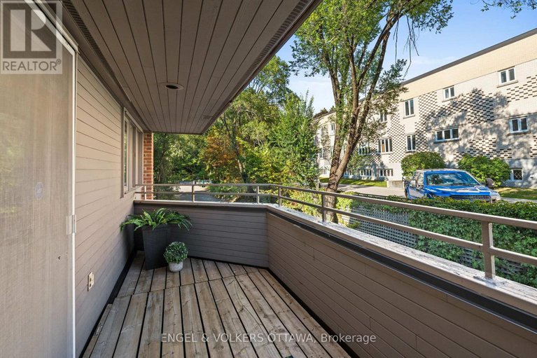 28819601/35-35-belvedere-crescent/lindenlea/ottawa/ontario/K1M0E5_31
