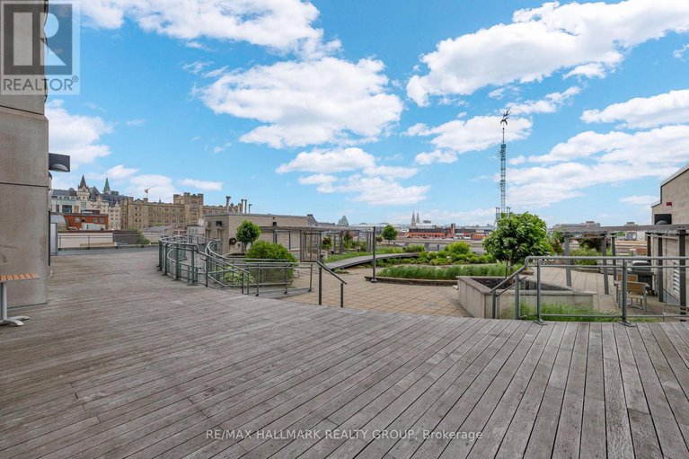 28466999/509-90-george-street/lower-townbyward-market/ottawa/ontario/K1N0A8_23