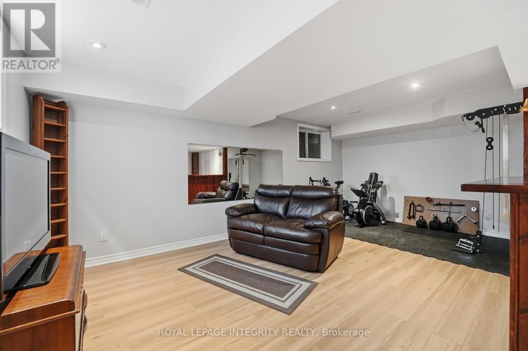 29688004/509-cherokee-way/stittsville-north/ottawa/ontario/K2S0H5_27