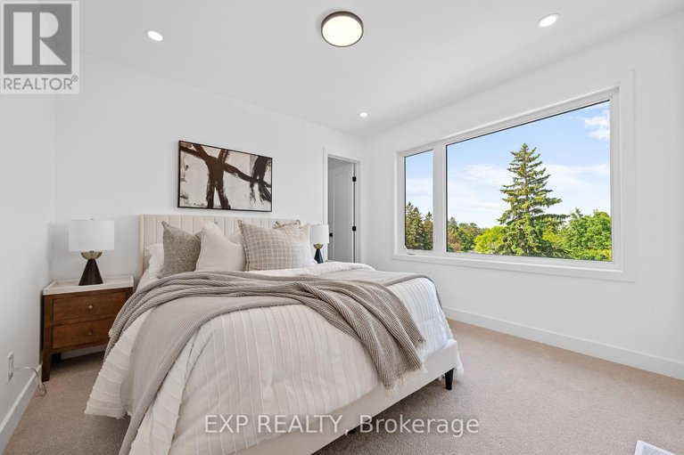 28647621/495-duvernay-drive/queenswood-heights-south/ottawa/ontario/K1E2N7_32
