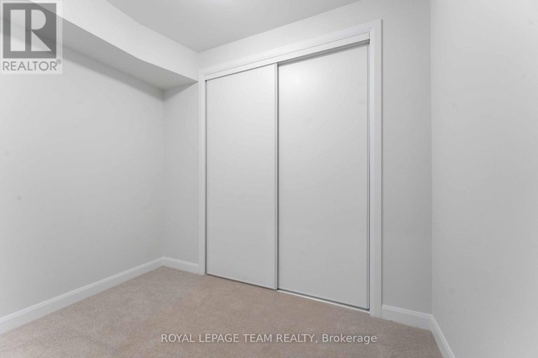 27891600/214-prosperity-walk/emerald-meadowstrailwest/ottawa/ontario/K2V0V5_33