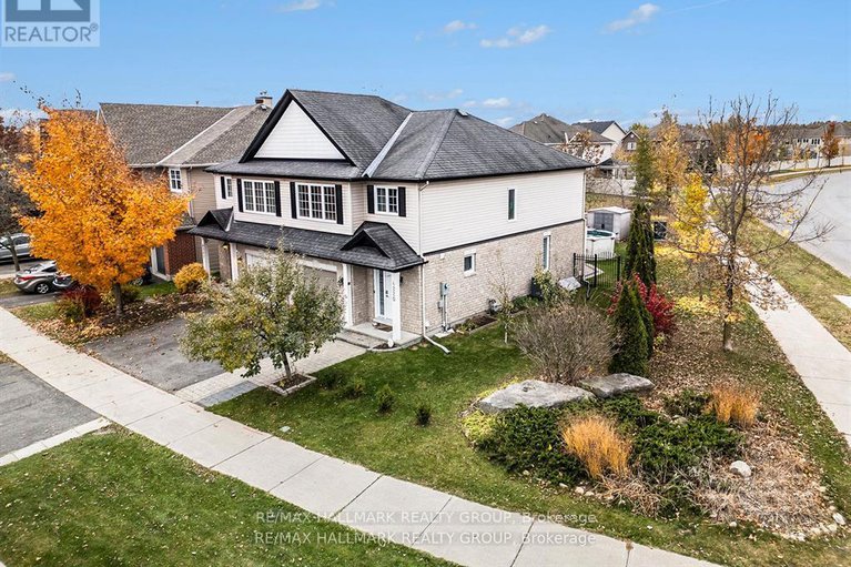 29053447/4220-kelly-farm-drive/blossom-parkkemp-parkfindlay-creek/ottawa/ontario/K1T0A5_27