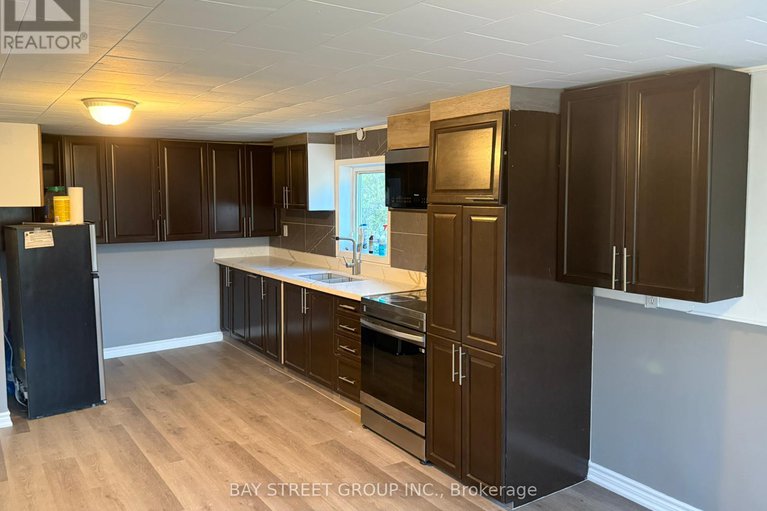 28580296/21127-concession-5-road/south-glengarry-lancaster-twp/south-glengarry/ontario/K0X1N0_13