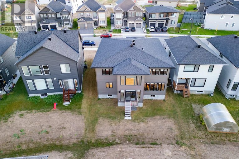 29042770/28-dun-skipper-drive/blossom-parkkemp-parkfindlay-creek/ottawa/ontario/K1X0J3_31