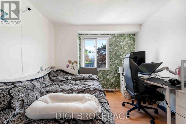 29086717/1422-lassiter-terrace/beaconwood/ottawa/ontario/K1J8N3_18