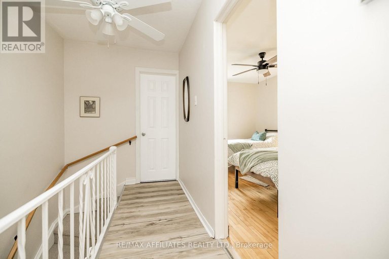 29023598/361-larouche-street/vanier/ottawa/ontario/K1L7L1_14