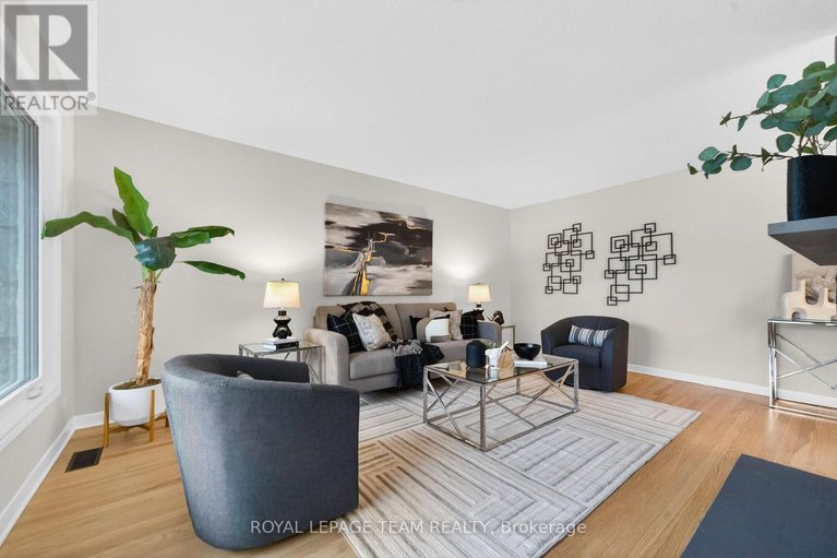 29690358/10-cleadon-drive/crystal-beach/ottawa/ontario/K2H5P3_9