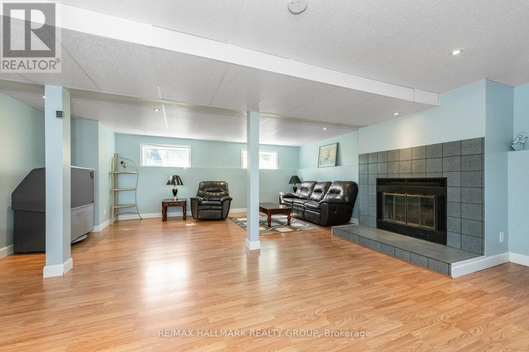 28854407/7895-popham-street/vernon/ottawa/ontario/K0A3J0_33