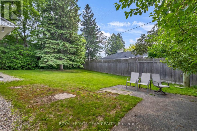 28603549/1916-alta-vista-drive/faircrest-heights/ottawa/ontario/K1H7K6_30