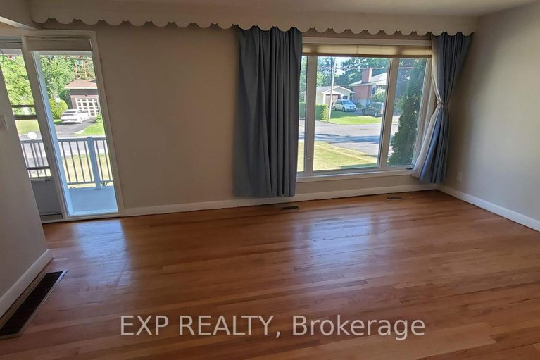 28707201/113-ridgefield-crescent/arbeatha-park/ottawa/ontario/K2H6T4_4