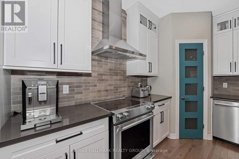 29015817/1350-country-lane/north-dundas-mountain-twp/north-dundas/ontario/K0C2K0_13