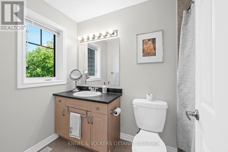 28873789/416-vendevale-avenue/stittsville-north/ottawa/ontario/K2S0M6_29
