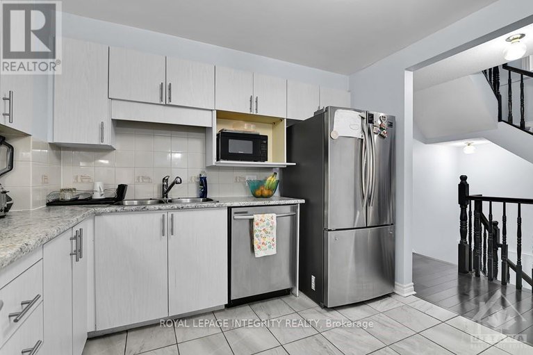 29387433/35-1880-summerfields-crescent/chapel-hill/ottawa/ontario/K1C7B6_11