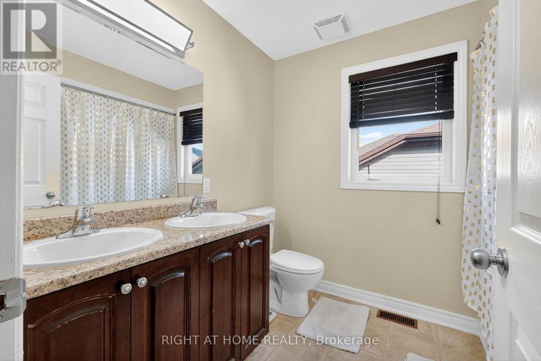 28972489/380-quartz-avenue-n/town-of-rockland/clarence-rockland/ontario/K4K0C7_30