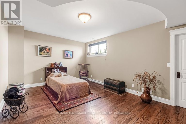 29230411/6980-mansfield-road/btwn-franktown-rd-fallowfield-rd/ottawa/ontario/K2S1B8_36