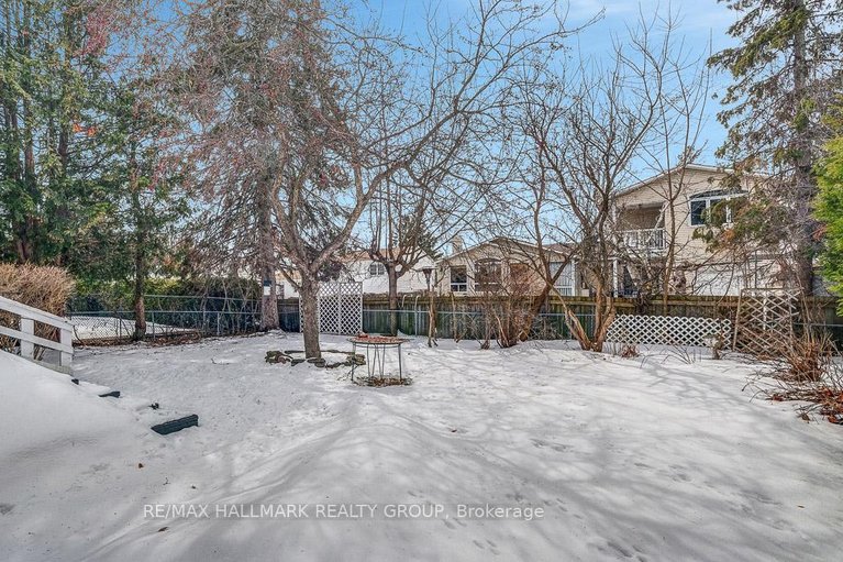 29514982/2185-bickerton-avenue/beacon-hill-north/ottawa/ontario/K1J6Y2_42