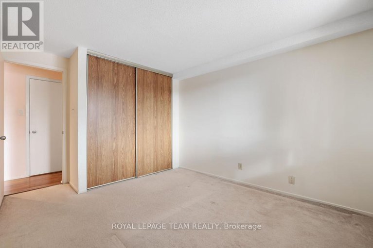 29284567/205-6532-bilberry-drive/orleans-wood/ottawa/ontario/K1C4N9_14