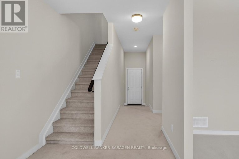 29143525/6323-perth-street/btwn-franktown-rd-fallowfield-rd/ottawa/ontario/K0A2Z0_10