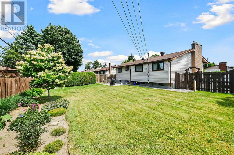 28636832/41-viewmount-drive/meadowlandscrestview/ottawa/ontario/K2G3C4_35