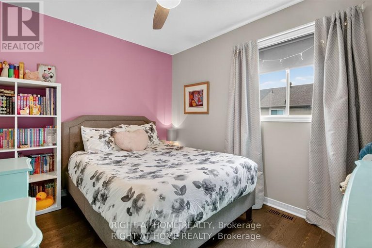 29617505/24-manhattan-crescent/central-park/ottawa/ontario/K2C4B4_19