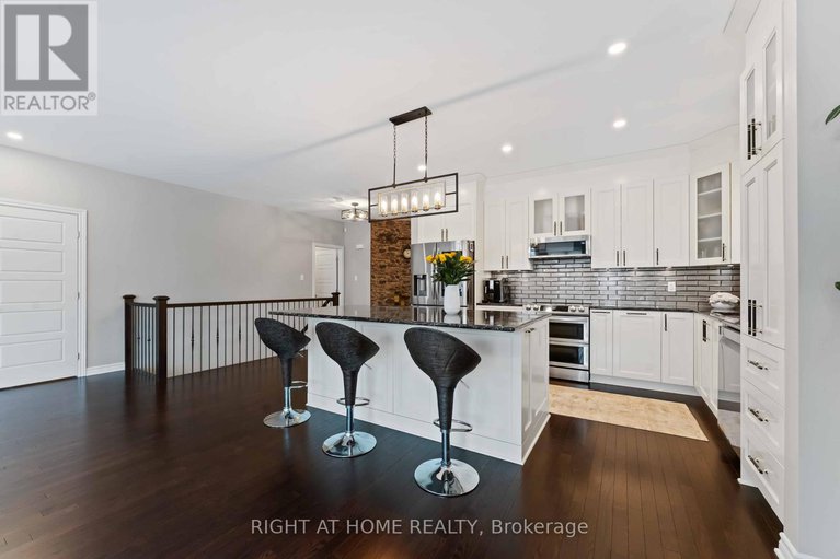 29367758/248-maygrass-way/remainder-of-stittsville-area/ottawa/ontario/K2S2K9_8