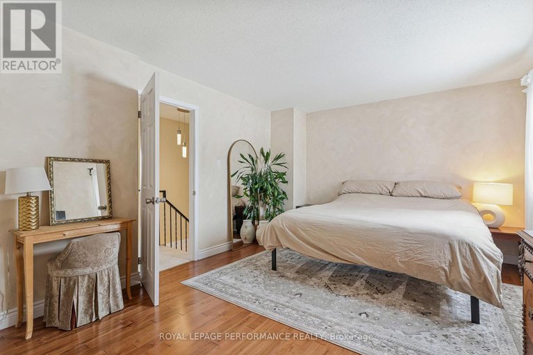 29354265/172-claiborne-way/queenswood-heights-south/ottawa/ontario/K1E3V1_20