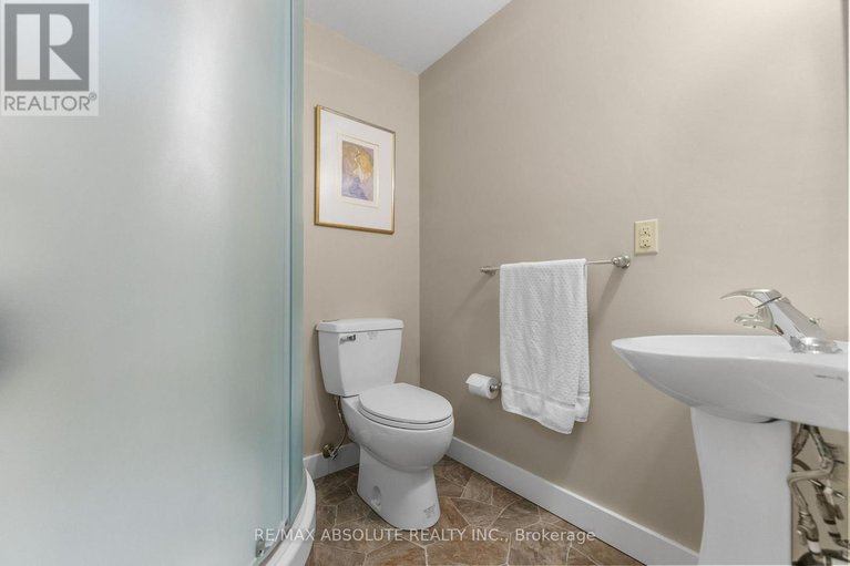 28191817/33-old-orchard-lane/mcnabbraeside-twps/mcnabbraeside/ontario/K7S3T3_38