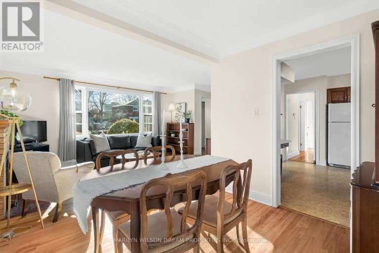 29669053/243-compton-avenue/woodroffe/ottawa/ontario/K2B5A8_16