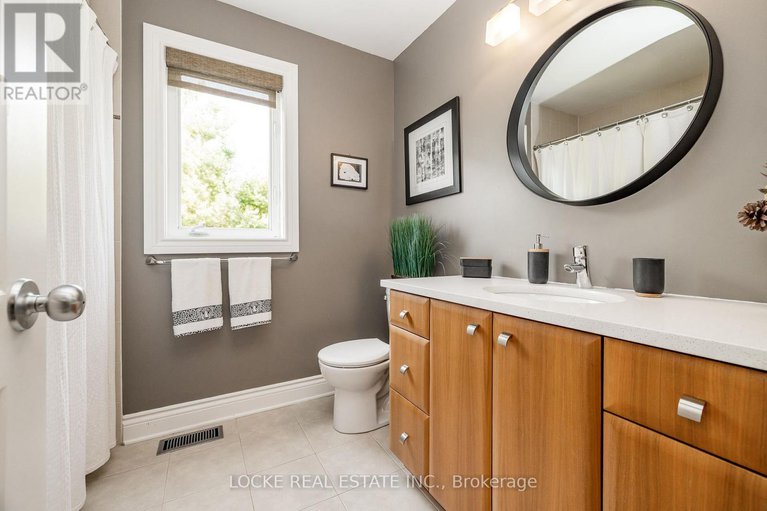 28872306/106-parkrose-private/chatelaine-village/ottawa/ontario/K4A0N8_29