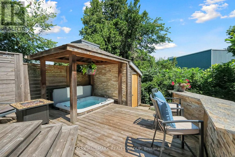 28645082/32-mccooeye-lane/stittsville-central/ottawa/ontario/K2S1B9_45