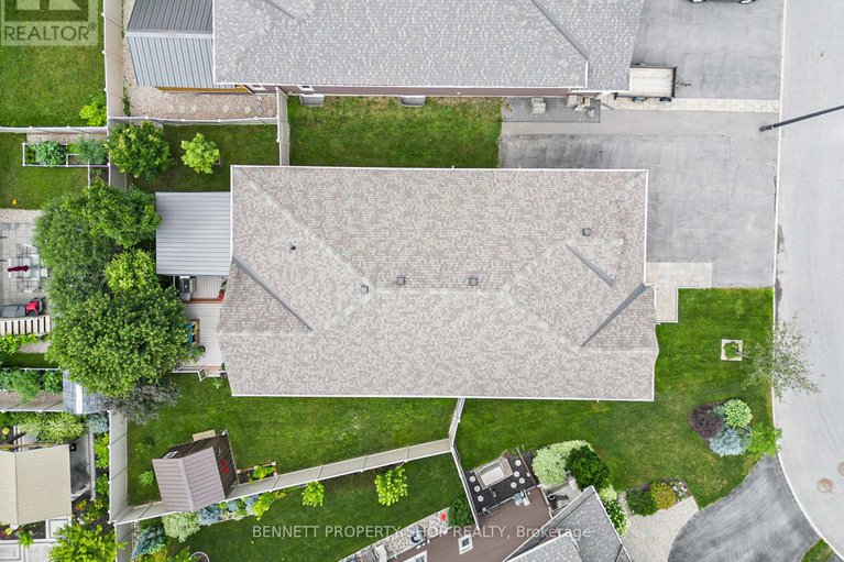 28615405/123-elfin-grove/emerald-meadowstrailwest/ottawa/ontario/K2V0B9_38